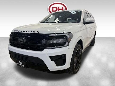 Used 2024 Ford Expedition Max Limited image 12