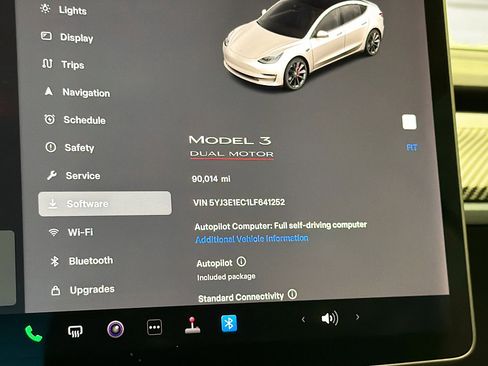 Used 2020 Tesla Model 3 Performance image 8
