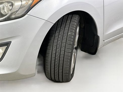 Used 2014 Hyundai Elantra GT w/ Option Group 03 image 25