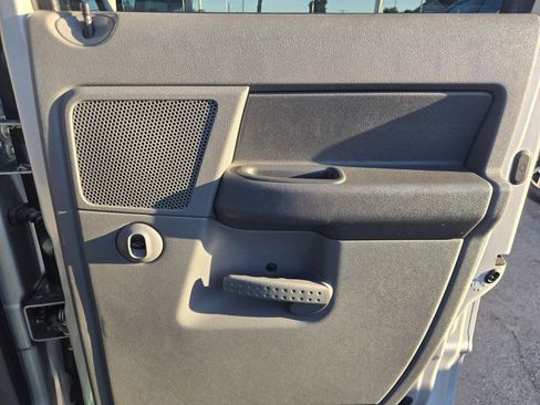 Used 2006 Dodge Ram 1500 Truck SLT w/ Trailer Tow Group image 16