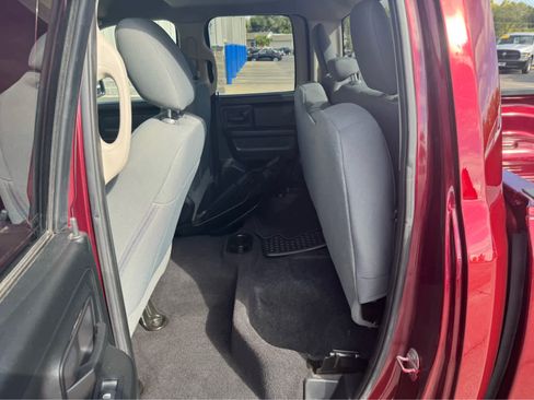 Used 2017 RAM 1500 Express image 13