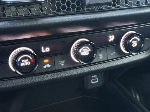 Certified 2024 Honda HR-V LX image 19