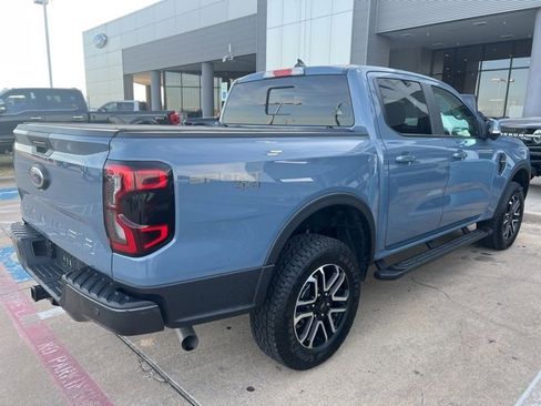 Used 2025 Ford Ranger Lariat w/ Trailer Tow Package image 5