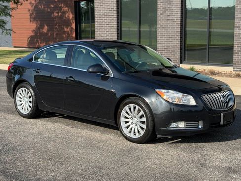 Used 2011 Buick Regal CXL FWD image 1