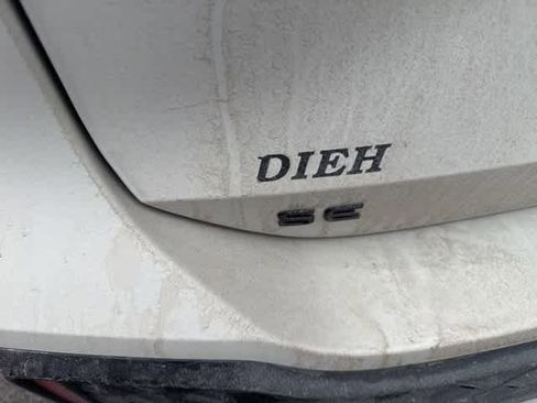 Used 2026 Volkswagen Tiguan SE R-Line image 5