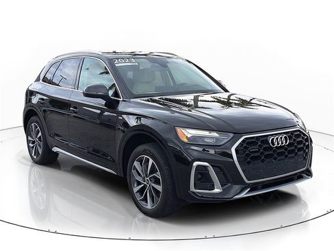 Certified 2023 Audi Q5 2.0T Premium w/ Convenience Package image 1