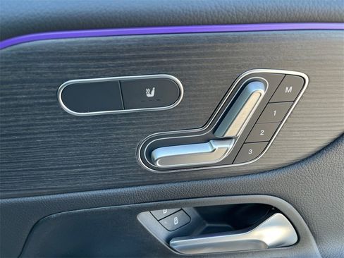 Certified 2025 Mercedes-Benz GLB 250 GLB 250 image 16