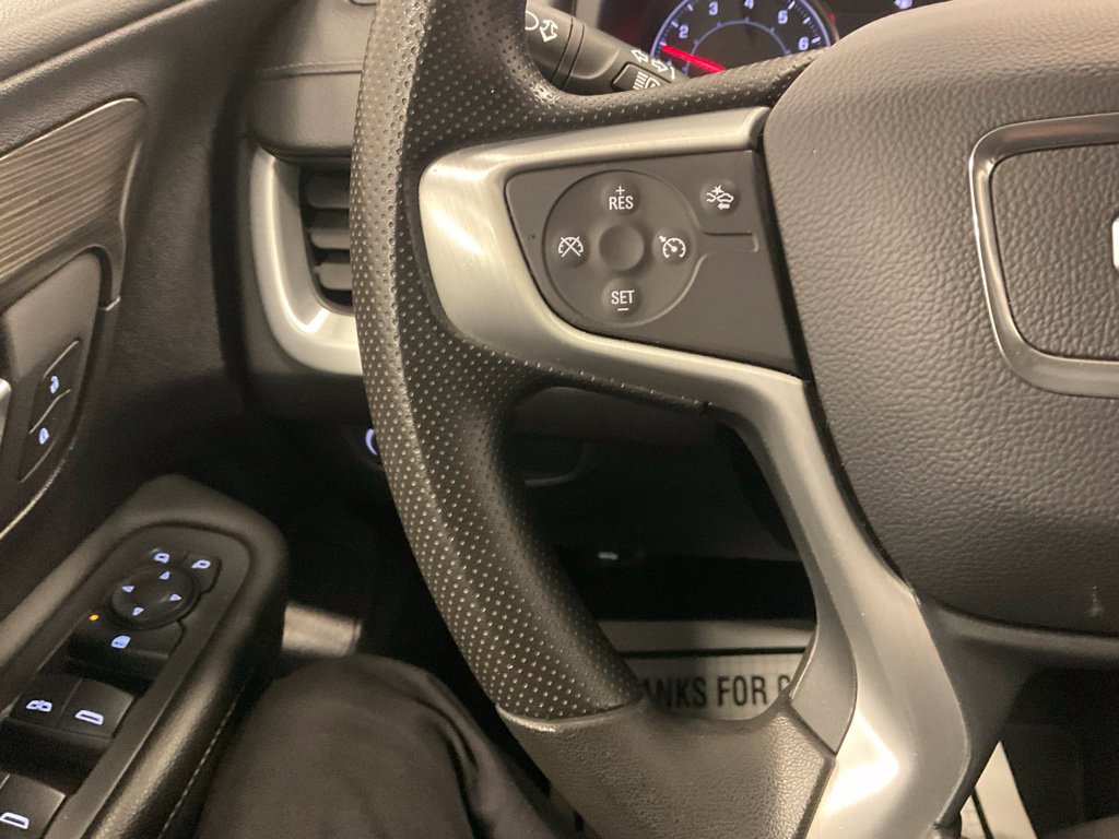 Used 2024 GMC Terrain SLE AWD/4WD image 22