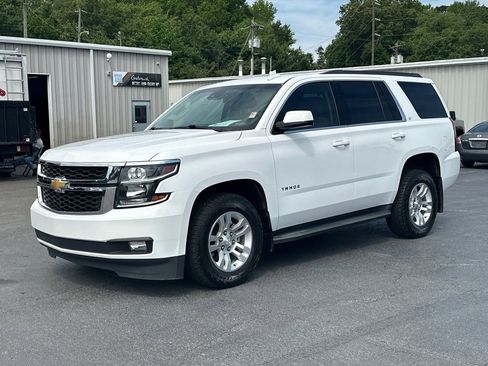 Used 2017 Chevrolet Tahoe LT RWD image 2
