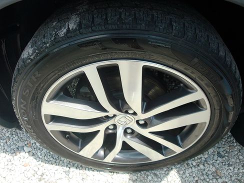 Used 2016 Honda Pilot Touring image 47