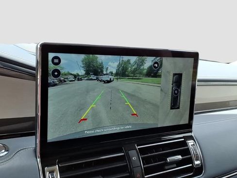 Used 2024 Lincoln Navigator L Black Label AWD/4WD image 13