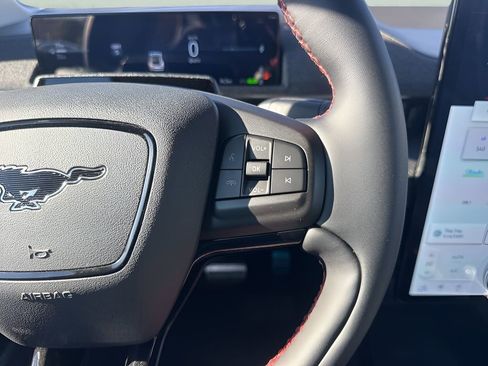 Used 2025 Ford Mustang Mach-E Premium w/ Sport Appearance Package image 17