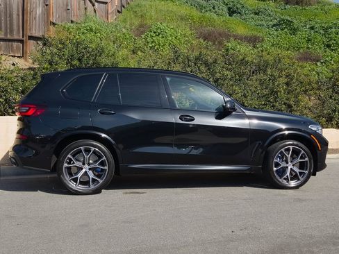 Used 2023 BMW X5 M50i w/ Executive Package image 4