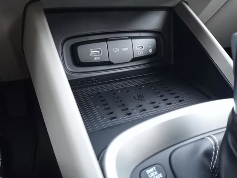 New 2026 Hyundai Venue SEL image 15