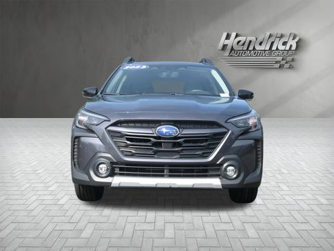 Certified 2023 Subaru Outback Limited AWD/4WD image 3