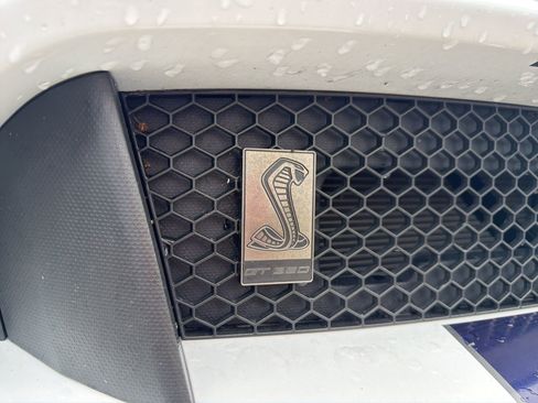 Used 2019 Ford Mustang Shelby GT350 w/ Technology Package image 14