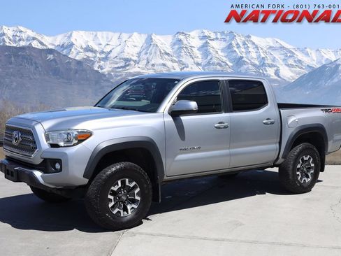 Used 2016 Toyota Tacoma TRD Off-Road w/ Towing Package AWD/4WD image 1