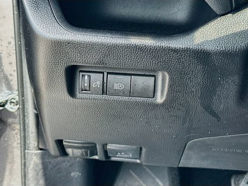 Used 2025 Toyota RAV4 LE FWD image 10