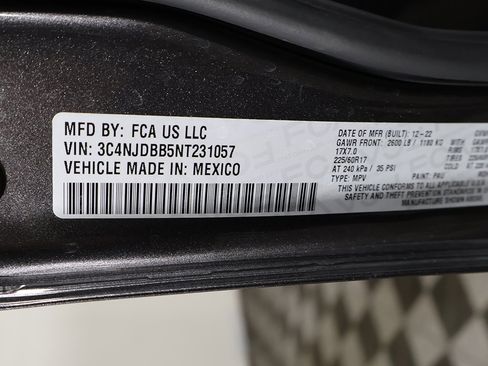 Used 2022 Jeep Compass Latitude w/ Convenience Group image 42