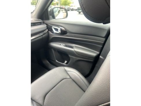 New 2026 Jeep Compass Latitude AWD/4WD image 12