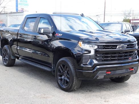 Used 2022 Chevrolet Silverado 1500 LT Trail Boss image 4