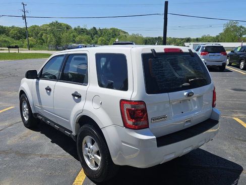 Used 2012 Ford Escape XLS FWD image 6