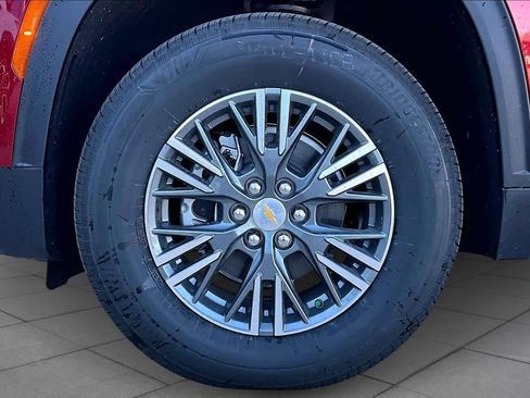 New 2026 Chevrolet Traverse LT w/ Driver Confidence Package image 12