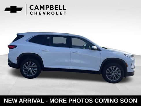 Used 2025 Buick Enclave Preferred w/ LPO, Floor Liner Package FWD image 6