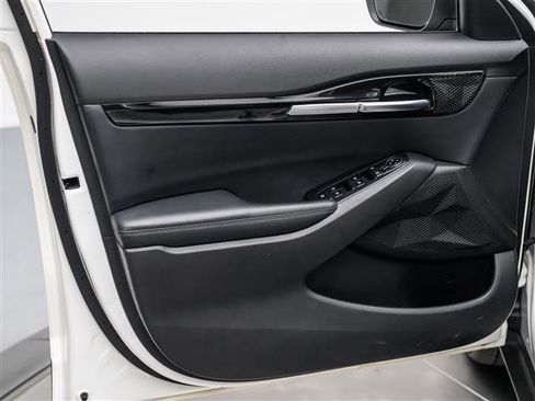 Used 2021 Kia Seltos EX image 27