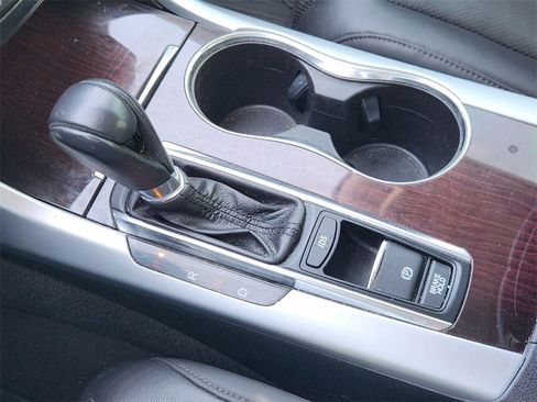 Used 2015 Acura TLX w/ Technology Package image 21