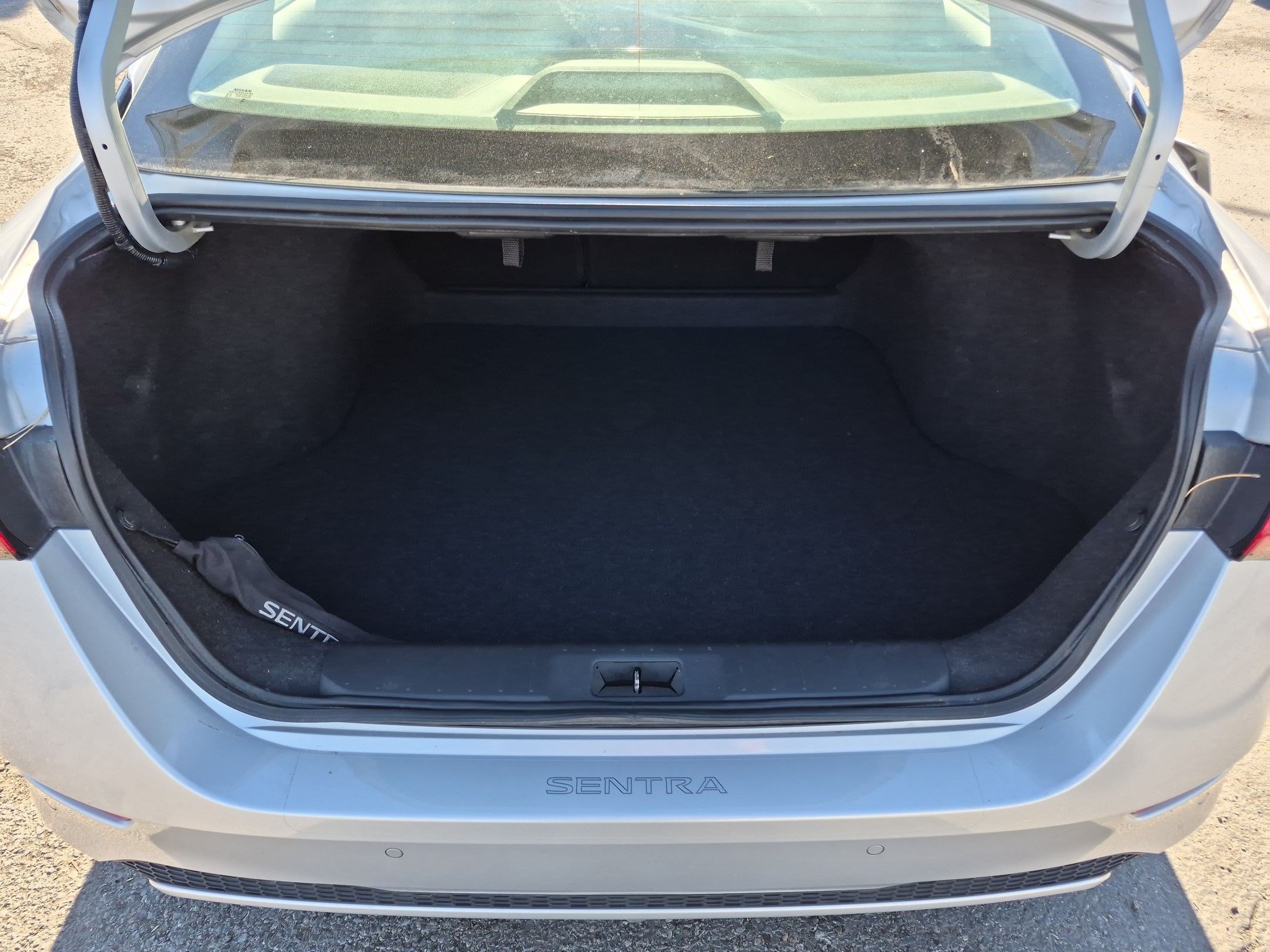 Used 2023 Nissan Sentra SV w/ All-Weather Package FWD image 30