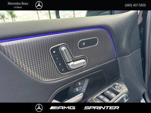 Certified 2023 Mercedes-Benz GLB 250 w/ Premium Package image 15