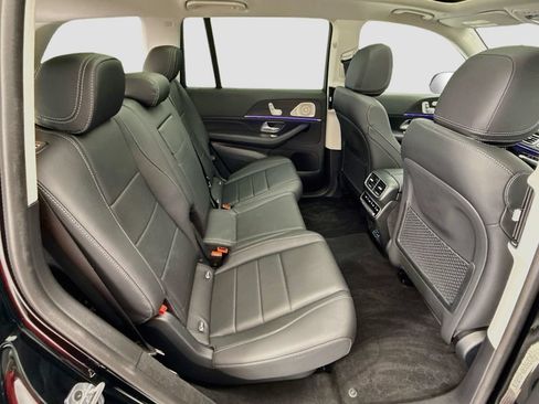 Certified 2026 Mercedes-Benz GLS 450 4MATIC image 21