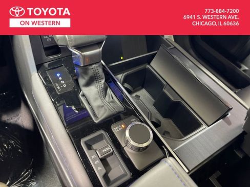 New 2025 Toyota Tundra Platinum image 24