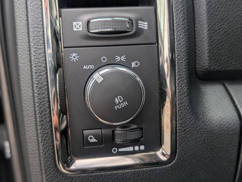 Used 2016 RAM 1500 Sport AWD/4WD image 17