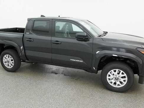 New 2026 Toyota Tacoma SR5 AWD/4WD image 14