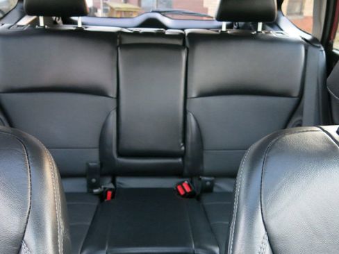 Used 2019 Subaru Outback 3.6R Limited image 18