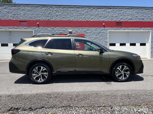 Used 2021 Subaru Outback Limited w/ Popular Package #2 AWD/4WD image 2