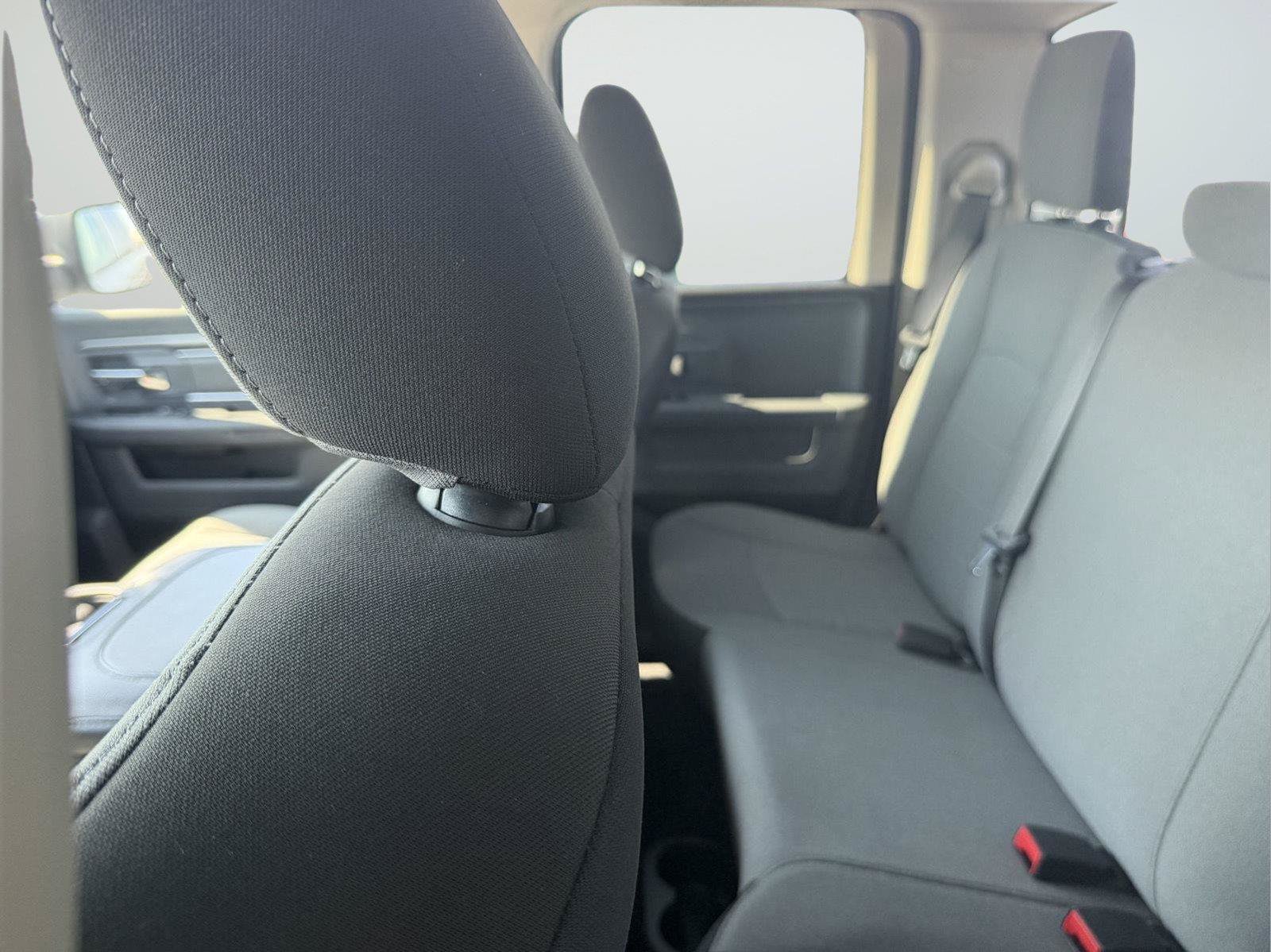Used 2024 RAM 1500 Classic SLT AWD/4WD image 13