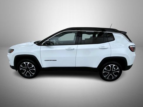 Certified 2024 Jeep Compass Limited AWD/4WD image 8