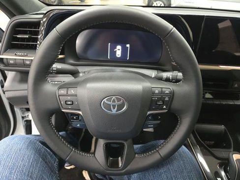 New 2026 Toyota Crown XLE image 30