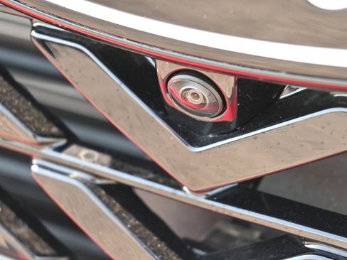 New 2025 Ford Maverick Lariat w/ Black Appearance Package image 11