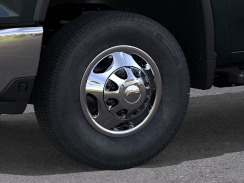 New 2026 Chevrolet Silverado 3500 LT image 11