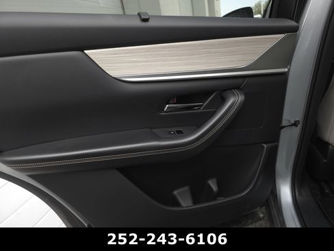 Used 2024 MAZDA CX-90 Plug-In Hybrid w/ Premium Pkg AWD/4WD image 24