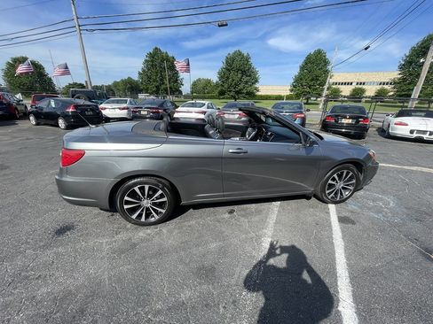 Used 2012 Chrysler 200 S image 7