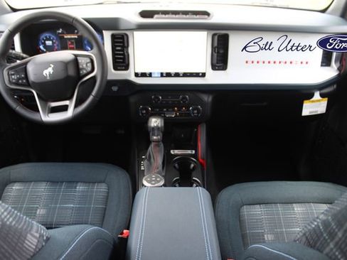 New 2026 Ford Bronco Heritage Edition AWD/4WD image 11