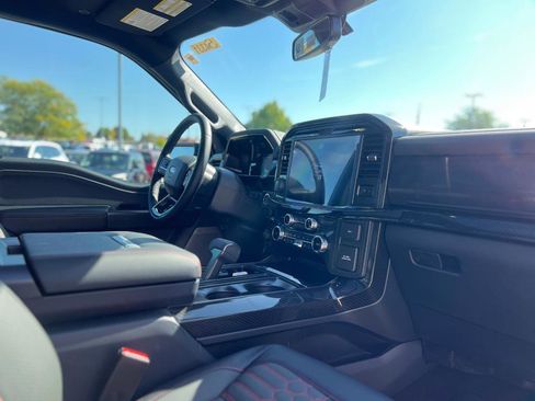 New 2025 Ford F150 Lariat w/ Equipment Group 501A Mid image 33