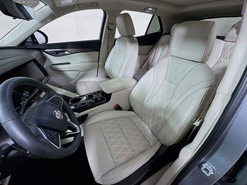 Used 2023 Buick Envision Avenir image 16