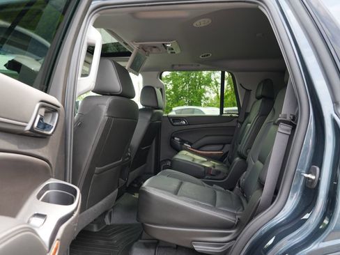 Used 2020 Chevrolet Tahoe Premier AWD/4WD image 19