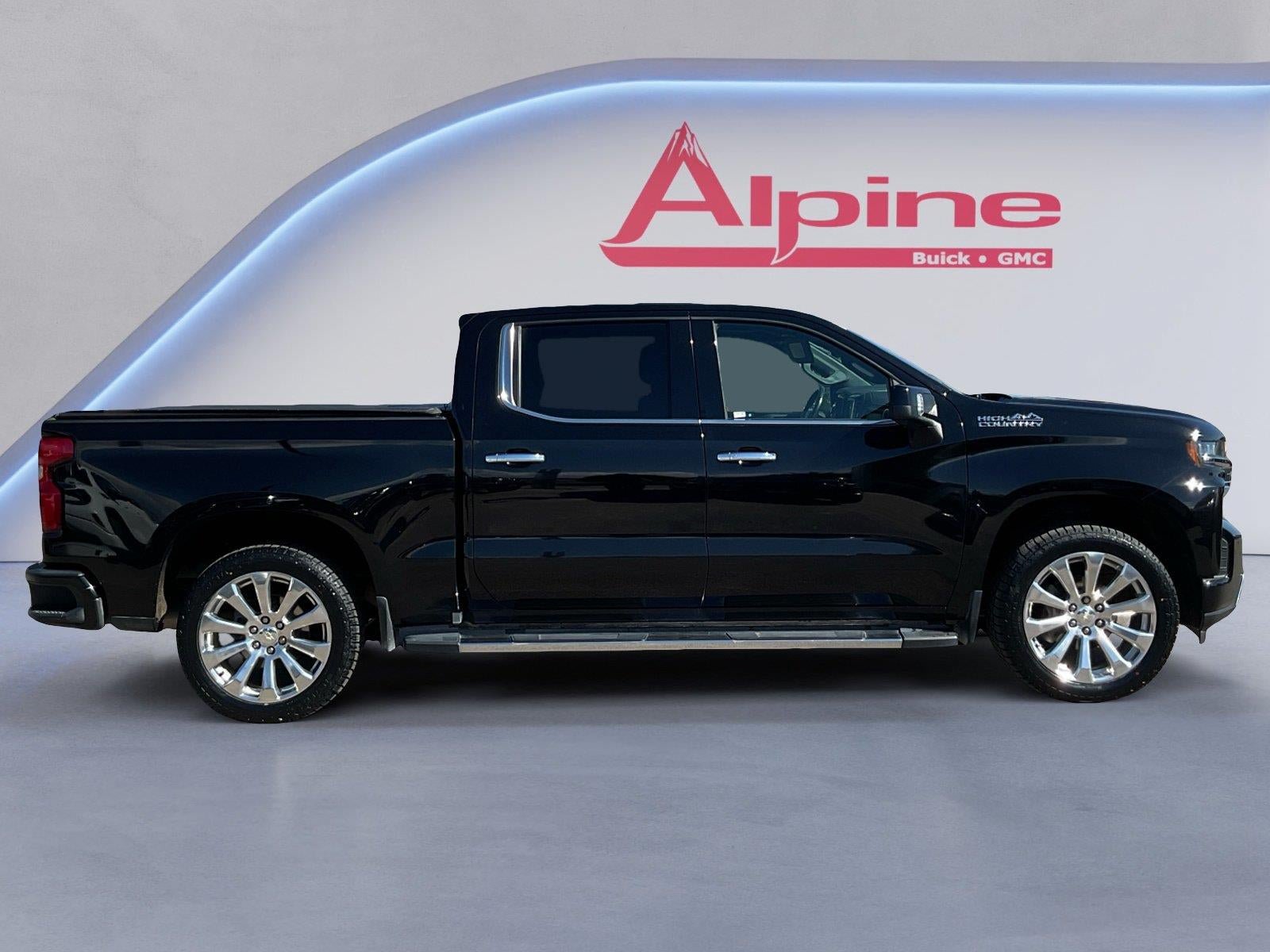Certified 2020 Chevrolet Silverado 1500 High Country w/ Technology Package AWD/4WD image 6